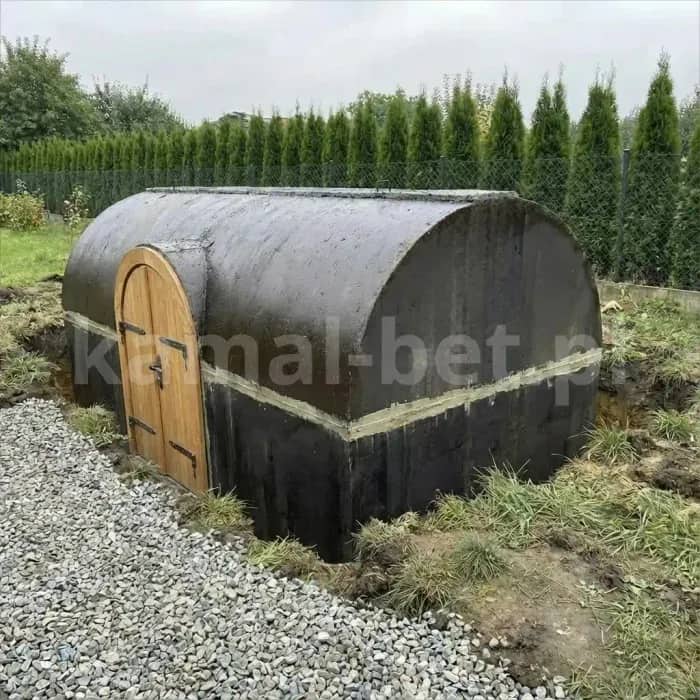 Betonowa piwnica z półkolistą kopułą bez przedsionka z wejściem od boku - (390x240x250cm, 17 100 l) — miniatura 9