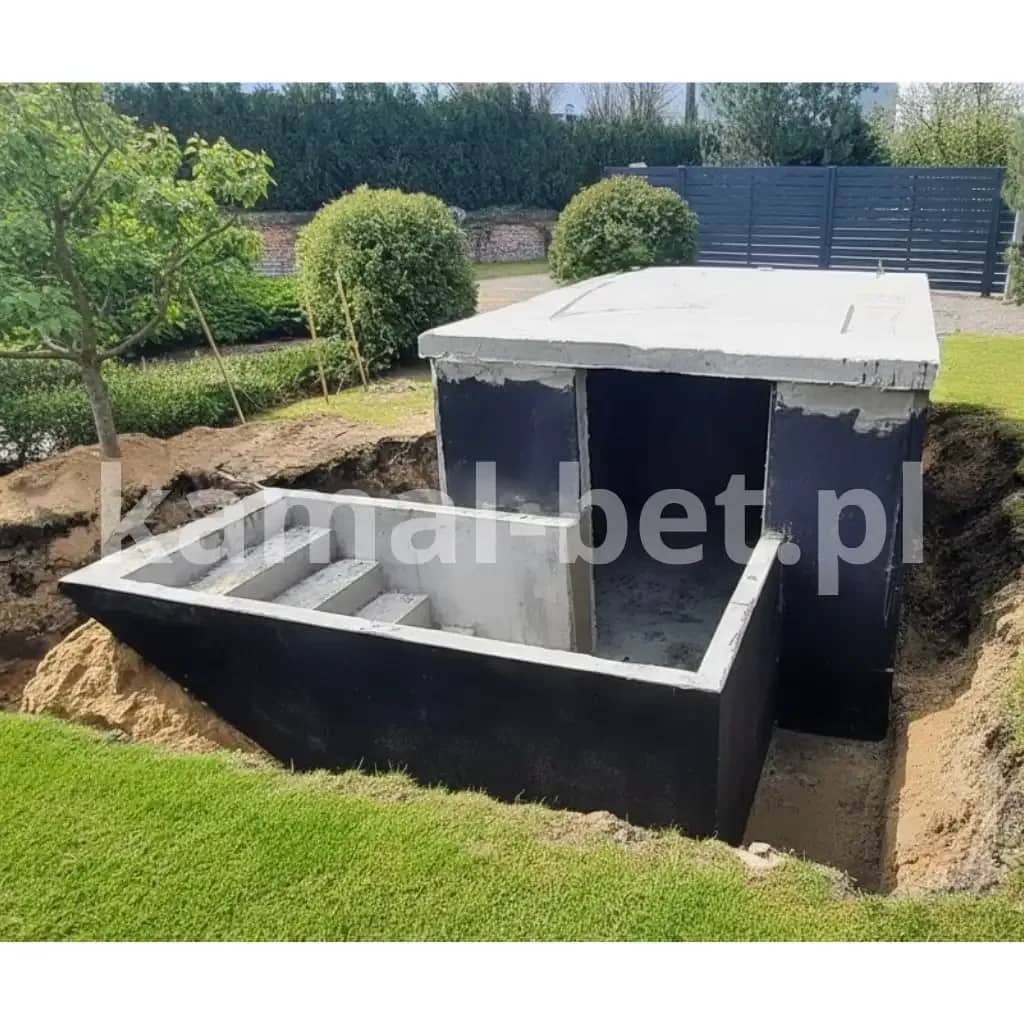 Betonowa piwnica z płaskim dachem z wejściem od dłuższej strony (340x240x220cm, 14 000 l) — miniatura 4