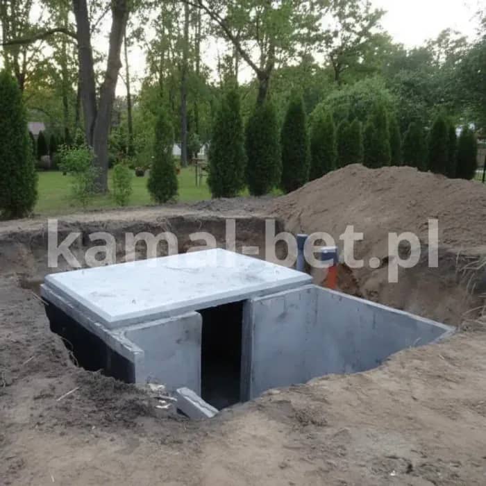 Betonowa piwnica z płaskim dachem z wejściem od dłuższej strony (340x240x220cm, 14 000 l) — miniatura 10
